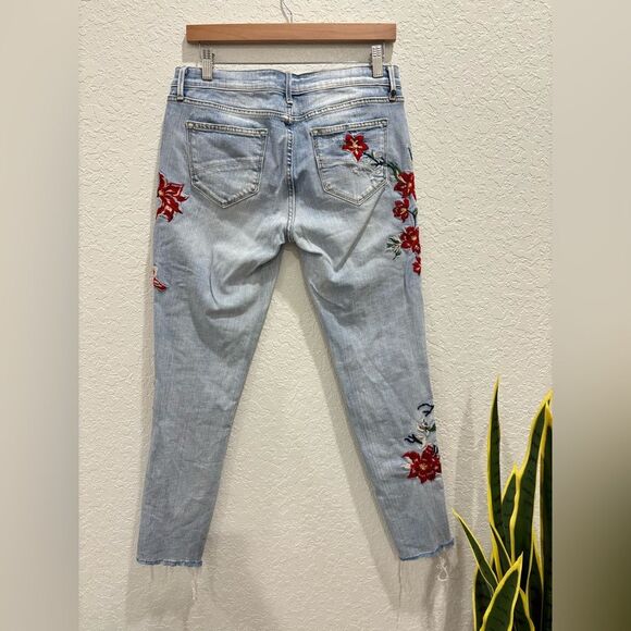 Driftwood Beau Floral Embroidered Jeans Size 27 - Picture 2 of 5